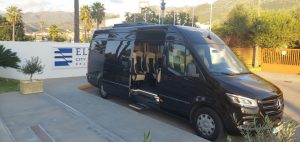 mini bus